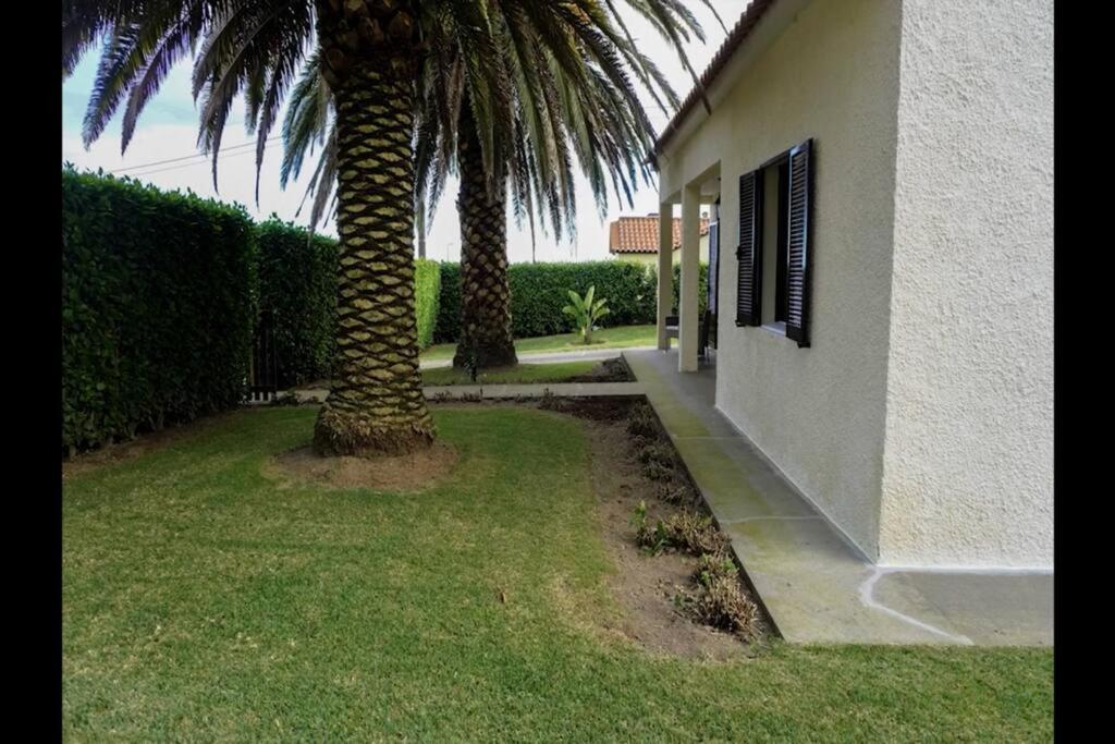 Vila Nova Vila Franca do Campo Buitenkant foto